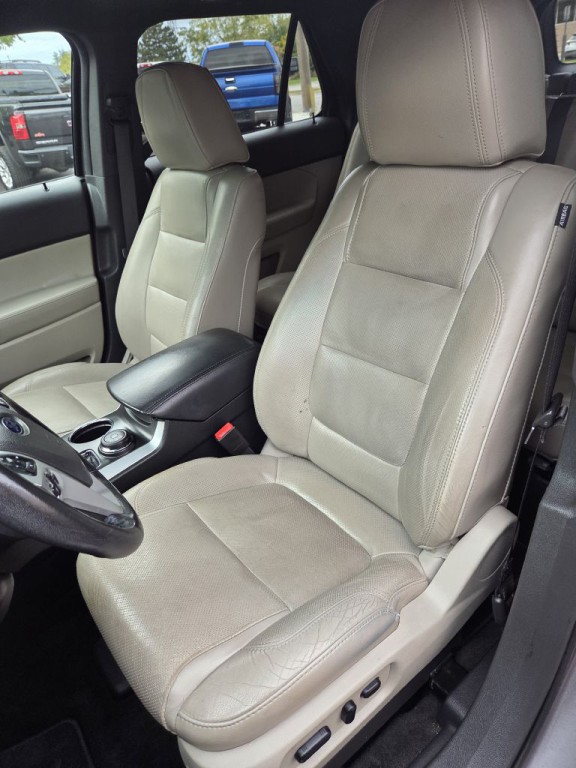 2013 Ford Explorer Image 24