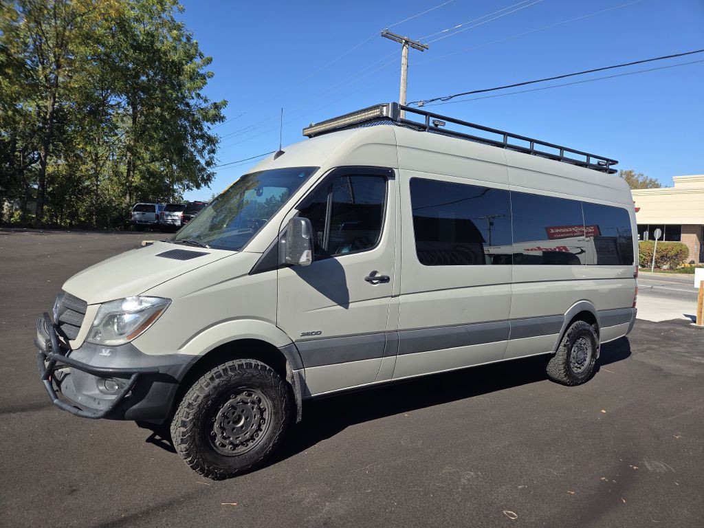 2016 Mercedes-Benz Sprinter Image 4