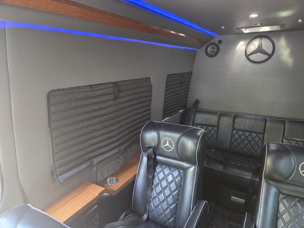 2016 Mercedes-Benz Sprinter Image 27