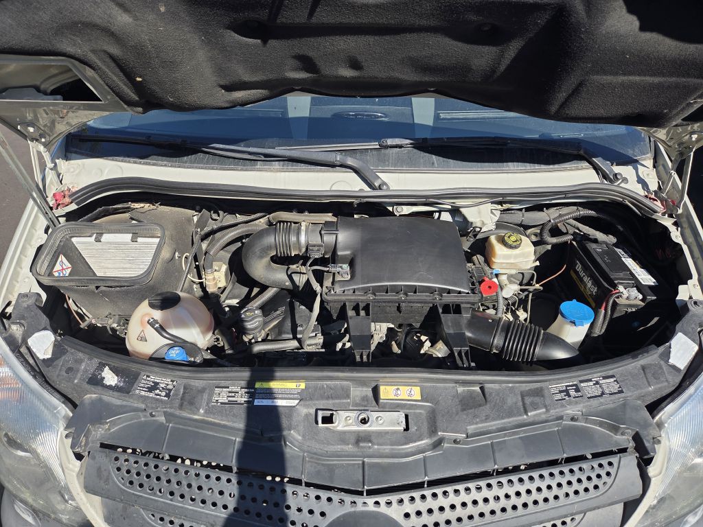 2016 Mercedes-Benz Sprinter Image 30