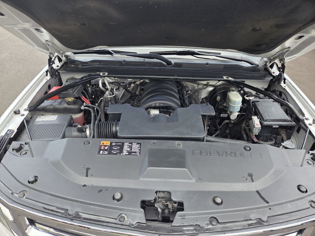 2016 Chevrolet Suburban Image 26