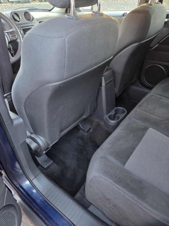 2013 Jeep Patriot Image 15