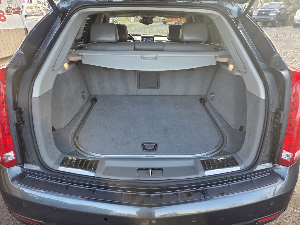 2011 Cadillac SRX Image 8