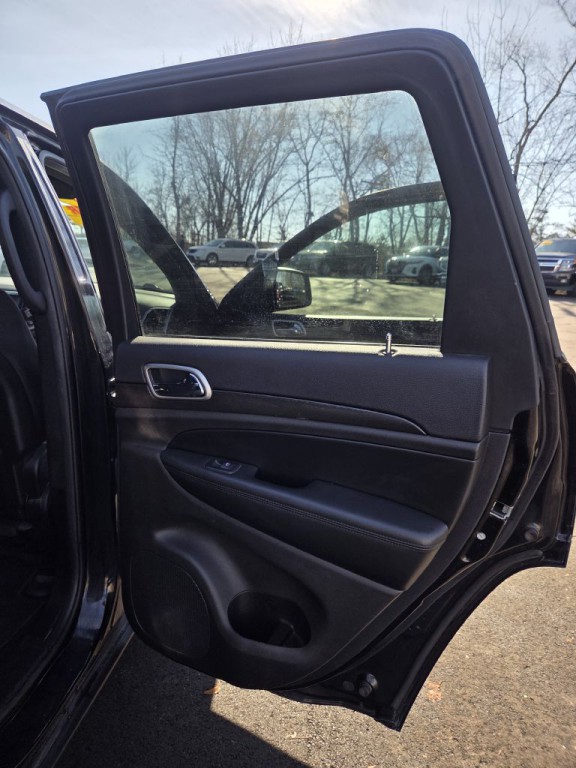 2018 Jeep Grand Cherokee Image 12