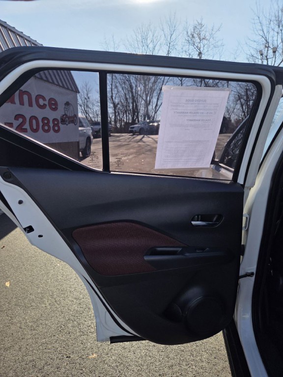 2021 Nissan Kicks Image 9