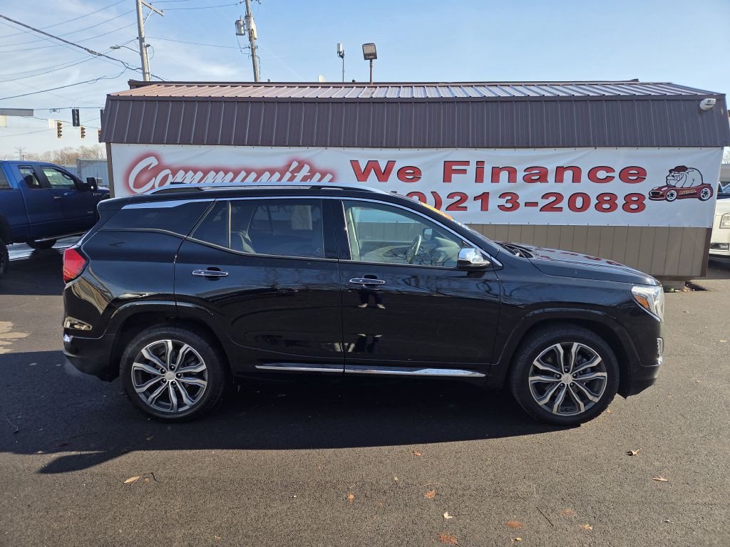 2018 GMC Terrain Image 2