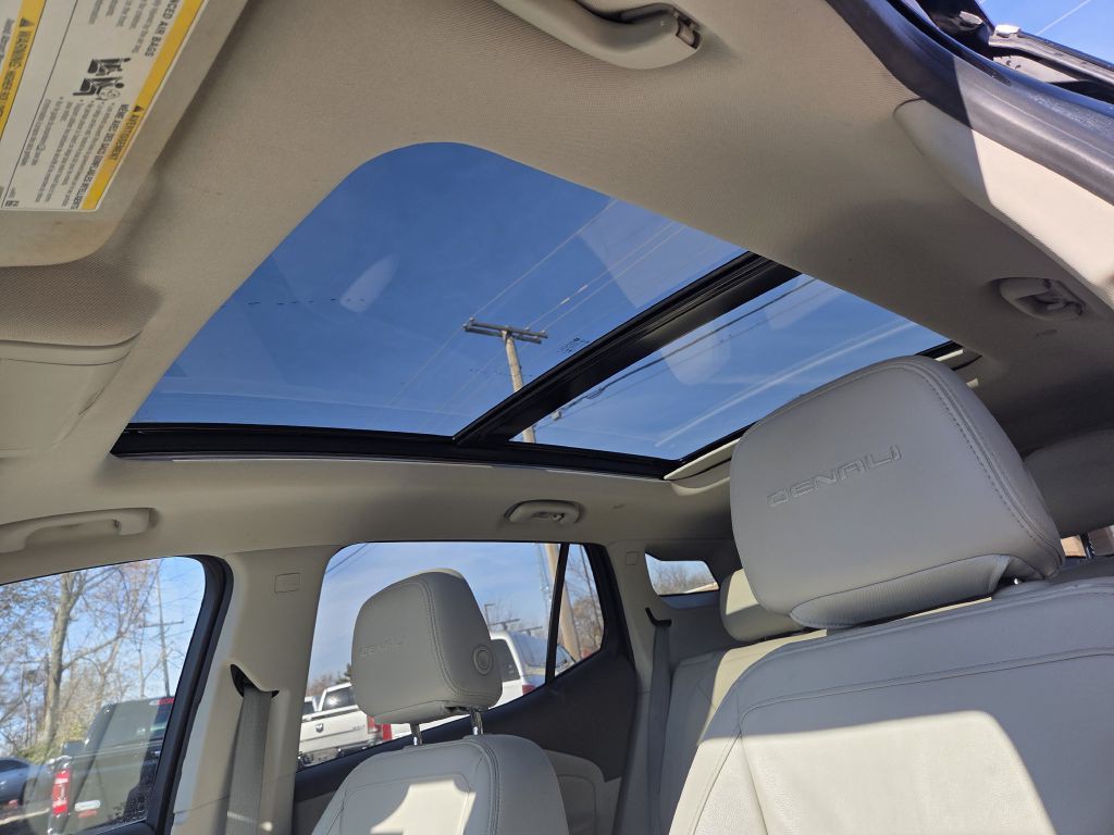 2018 GMC Terrain Image 24