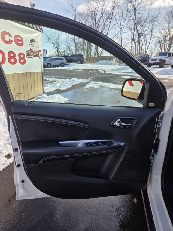 2015 Dodge Journey Image 9