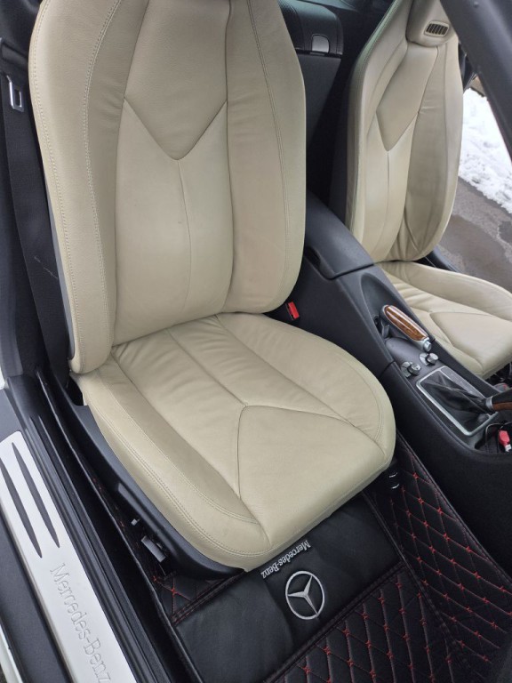 2009 Mercedes-Benz SLK-Class Image 21