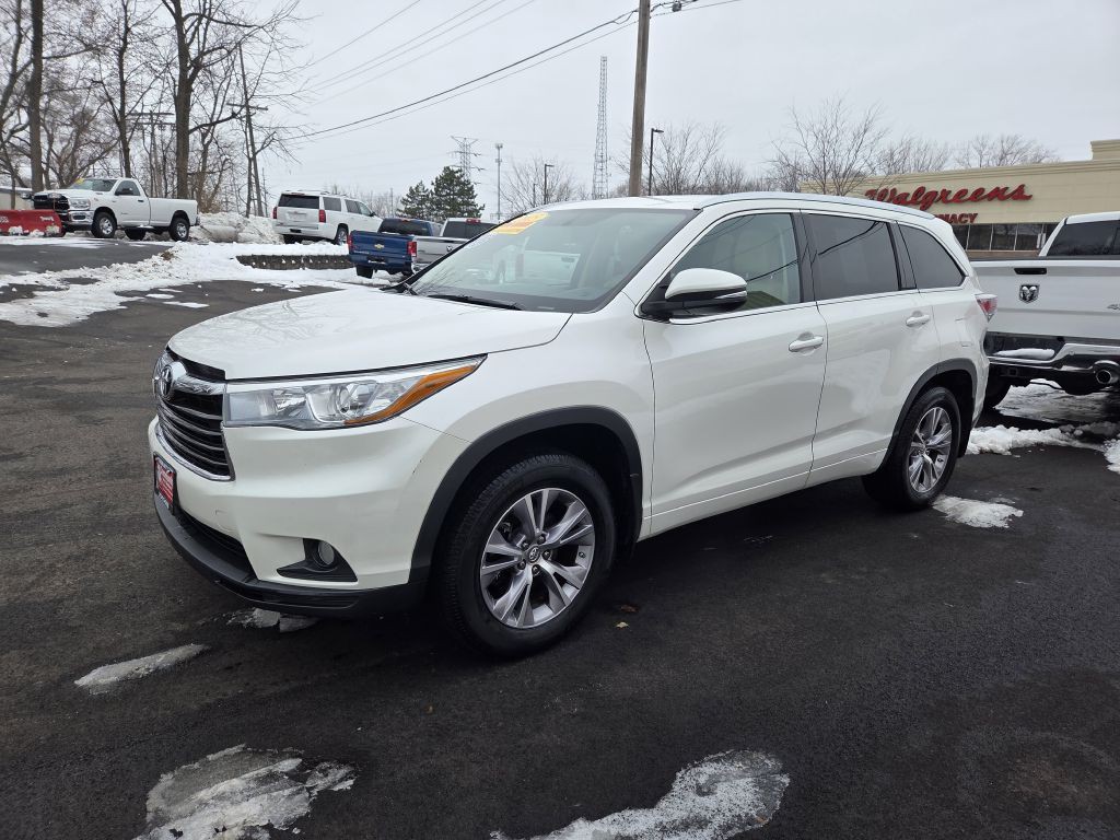 2015 Toyota Highlander Image 4