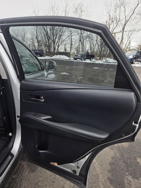 2013 Lexus RX 450h Image 11