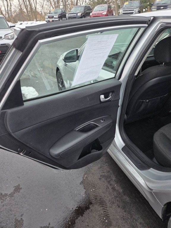 2018 Kia Optima Image 10