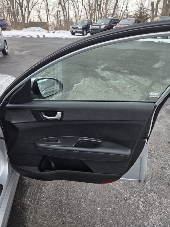 2018 Kia Optima Image 11