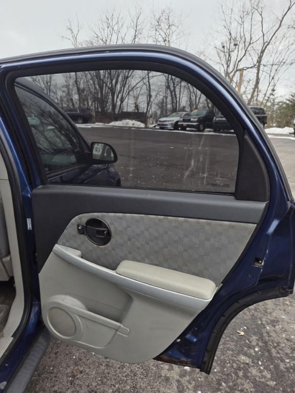 2008 Chevrolet Equinox Image 12