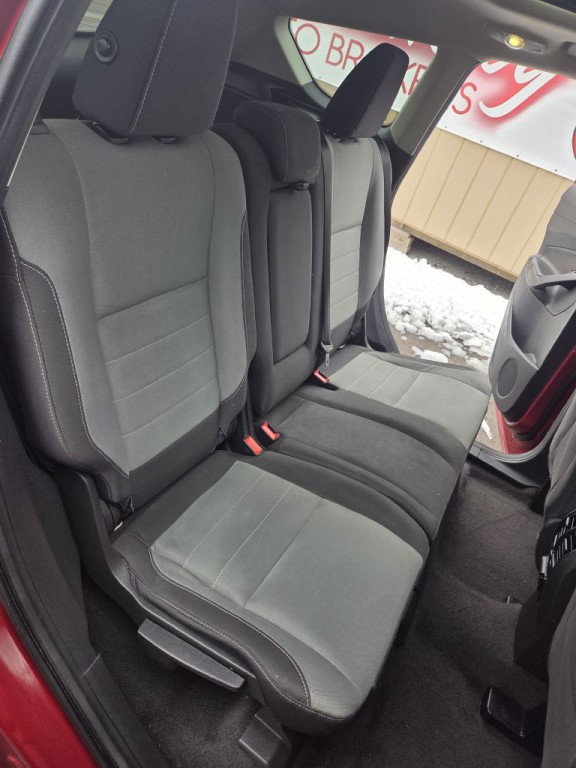 2016 Ford Escape Image 16