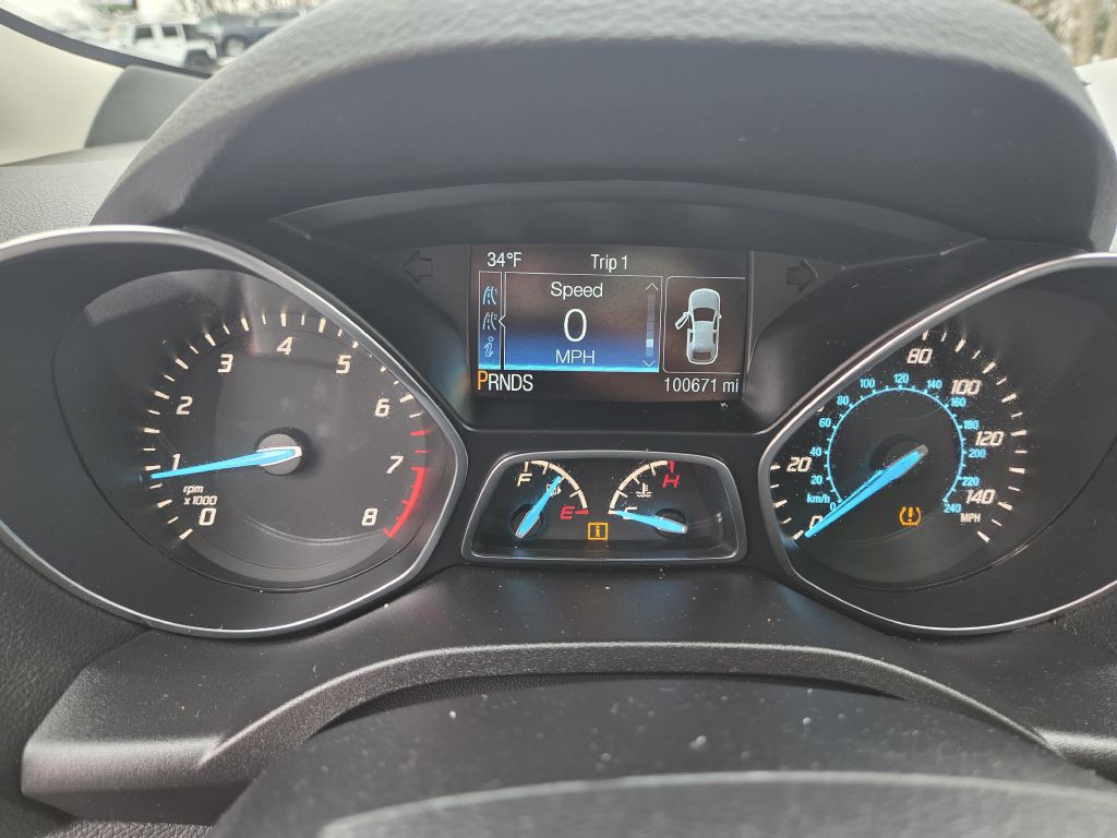 2016 Ford Escape Image 24