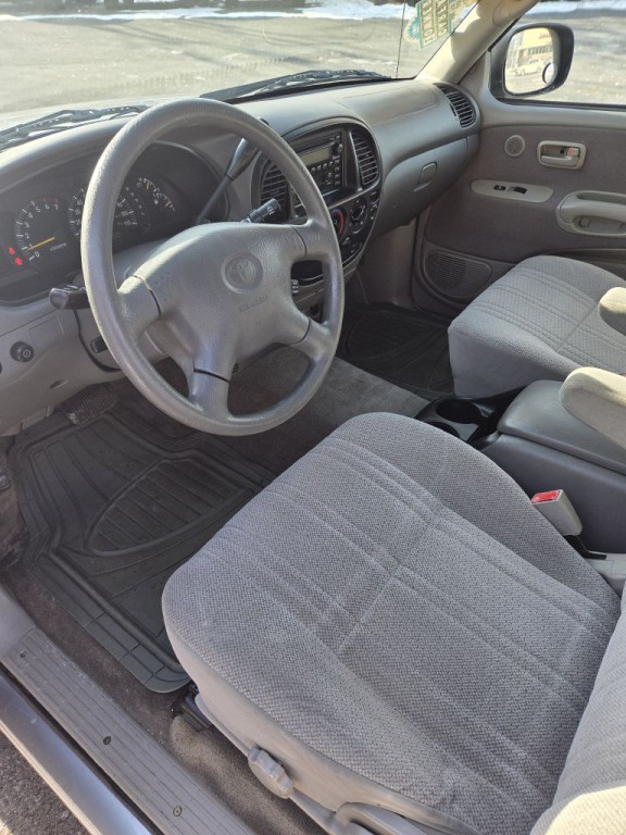2001 Toyota Tundra Image 14
