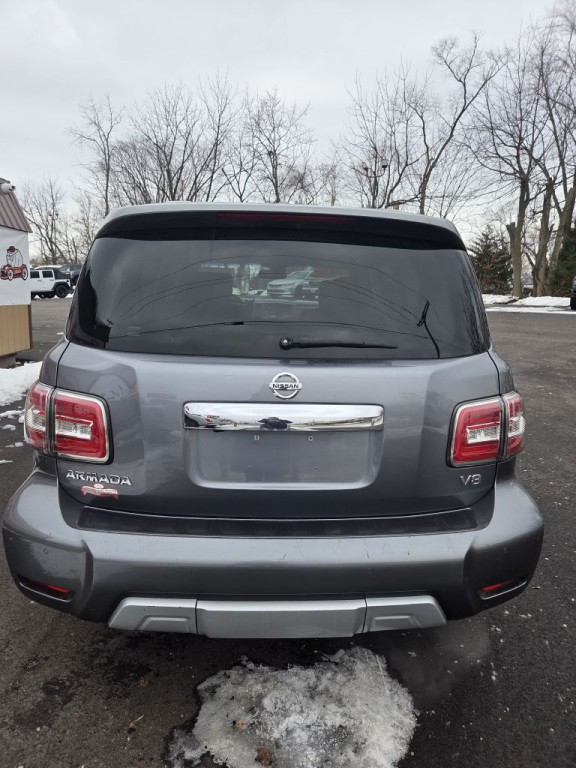 2017 Nissan Armada Image 7