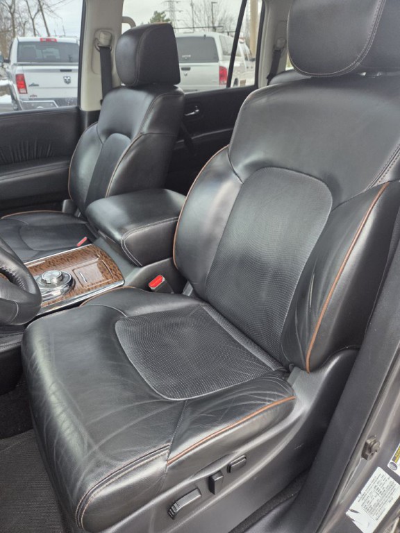 2017 Nissan Armada Image 23