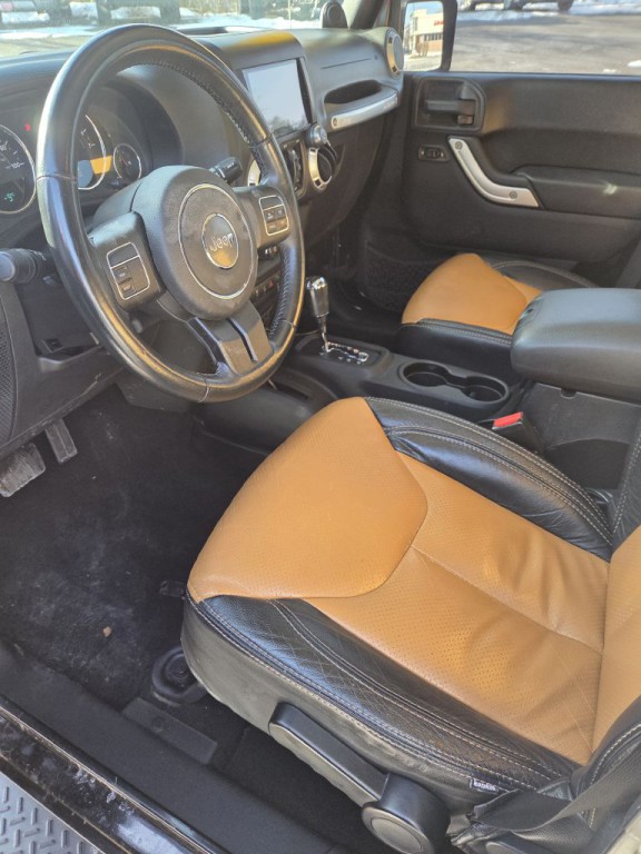 2013 Jeep Wrangler Unlimited Image 19