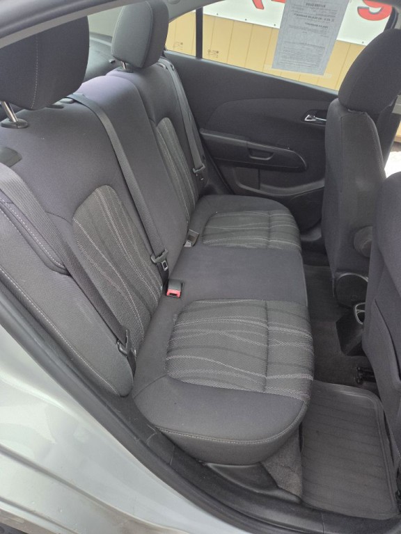 2014 Chevrolet Sonic Image 15