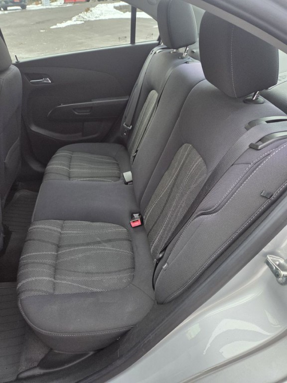 2014 Chevrolet Sonic Image 19