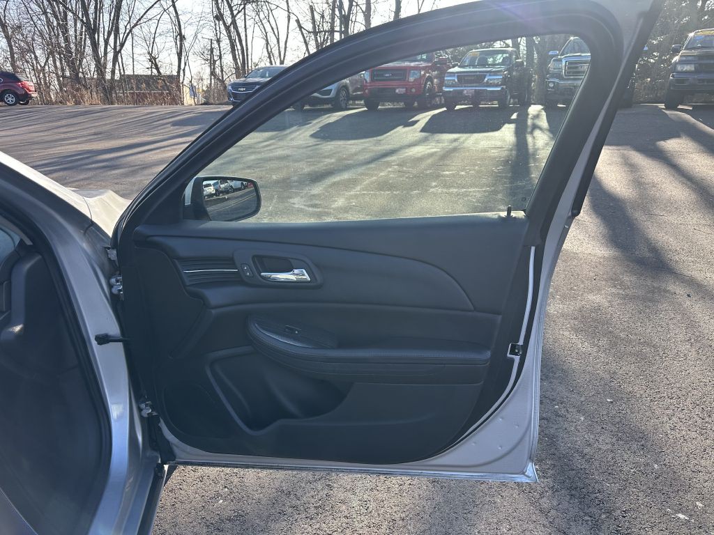 2014 Chevrolet Malibu Image 13