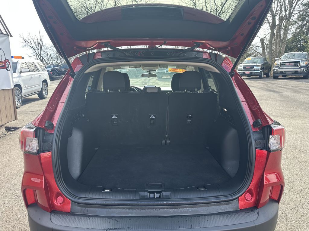 2020 Ford Escape Image 15