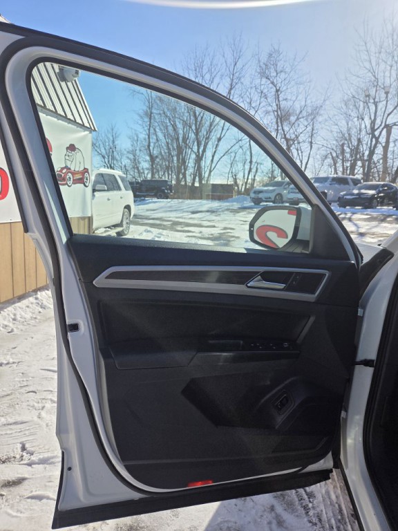 2018 Volkswagen Atlas Image 8