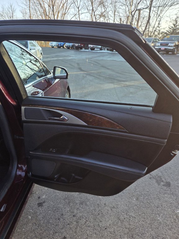 2017 Lincoln MKZ Image 14