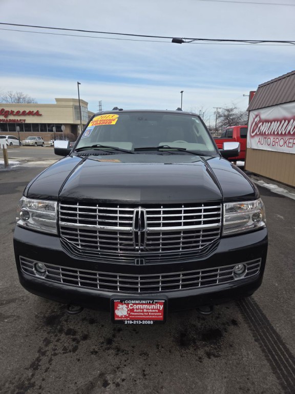 2013 Lincoln Navigator Image 3