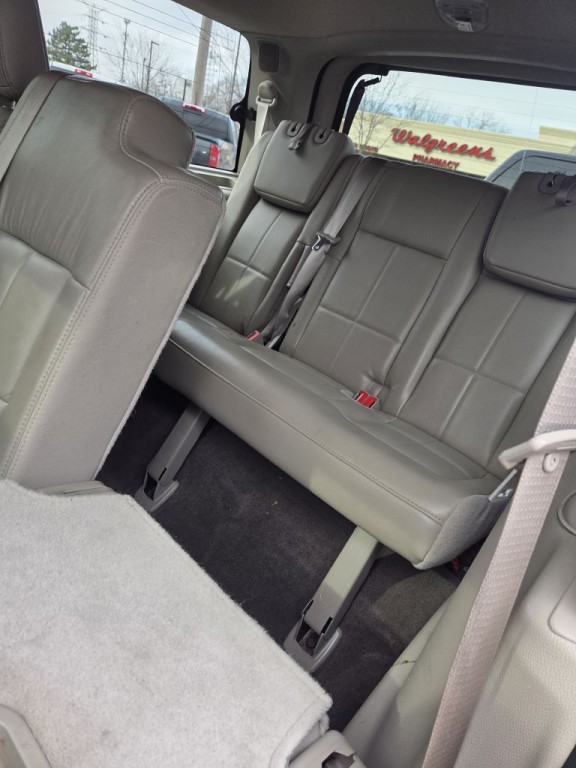 2013 Lincoln Navigator Image 18