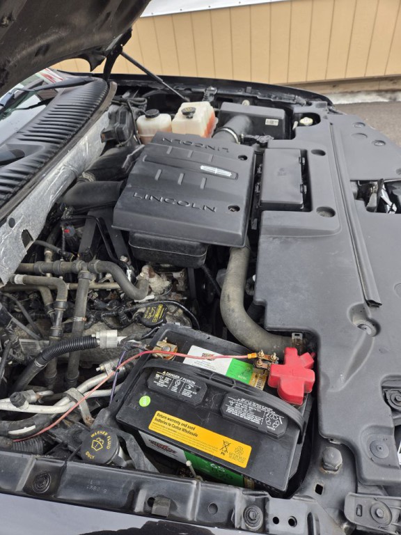 2013 Lincoln Navigator Image 25