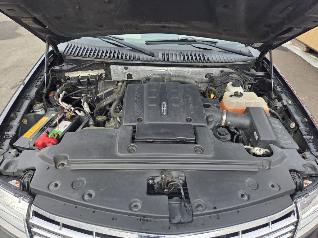 2013 Lincoln Navigator Image 26