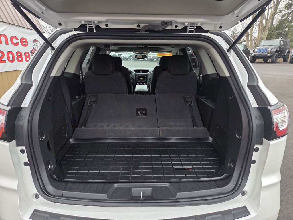 2017 Chevrolet Traverse Image 9