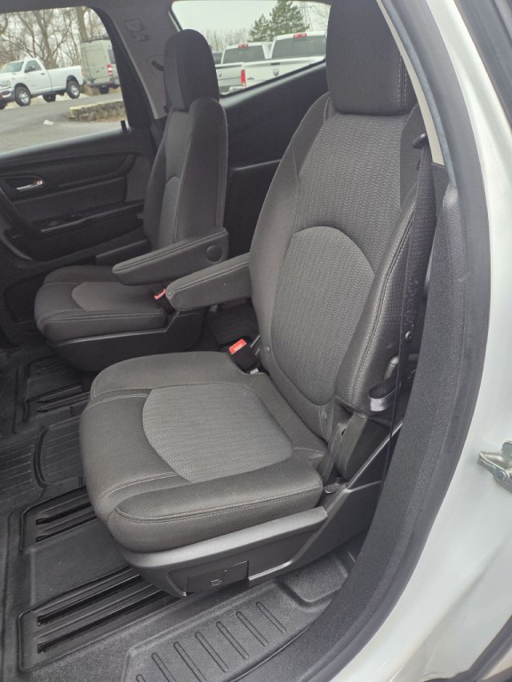 2017 Chevrolet Traverse Image 22