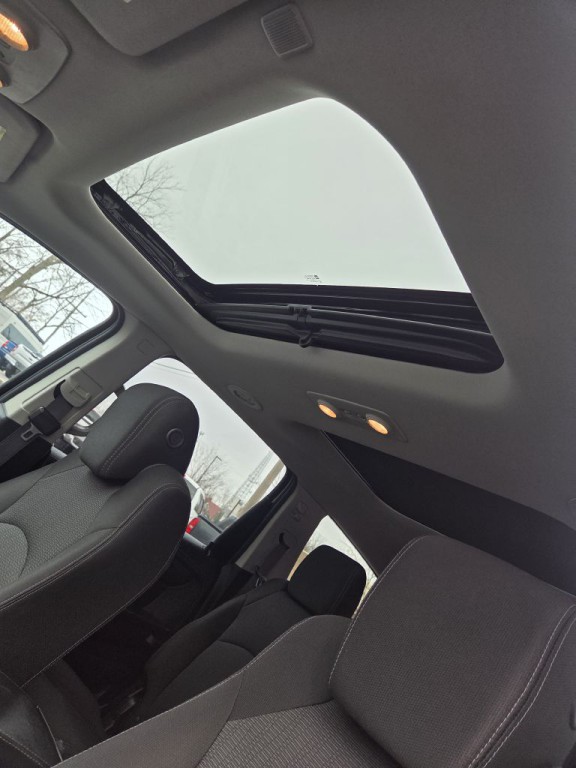 2017 Chevrolet Traverse Image 27