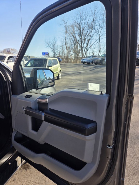 2015 Ford F-150 Image 11