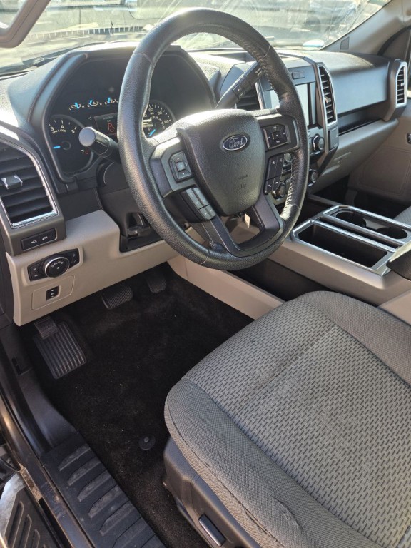 2015 Ford F-150 Image 22