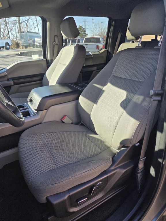 2015 Ford F-150 Image 23