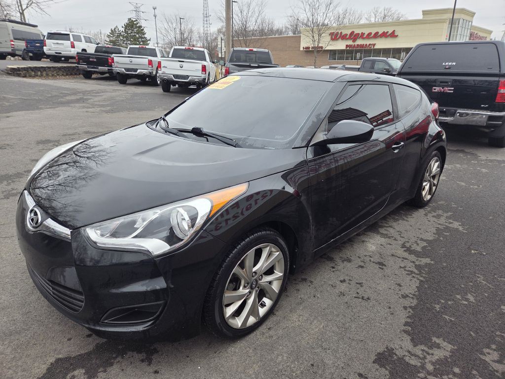 2016 Hyundai Veloster Image 4