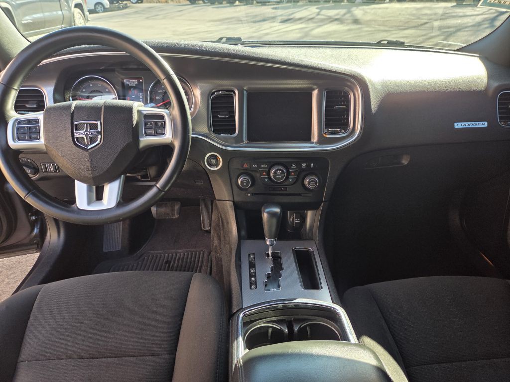2014 Dodge Charger Image 19