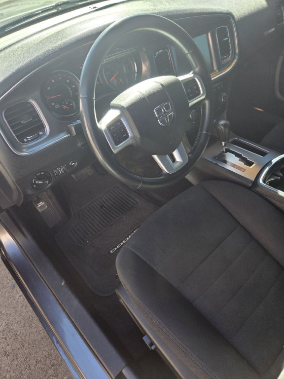 2014 Dodge Charger Image 21