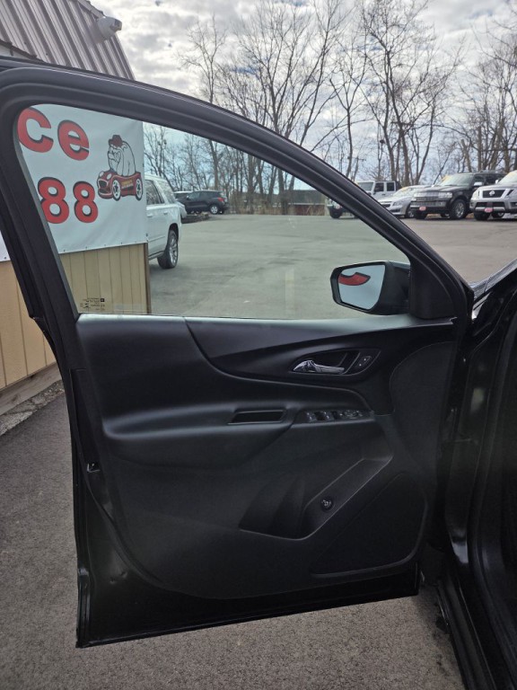 2021 Chevrolet Equinox Image 9