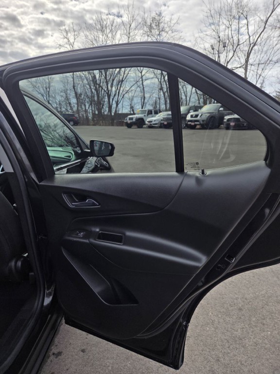 2021 Chevrolet Equinox Image 11