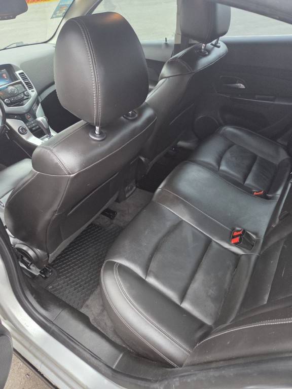 2015 Chevrolet Cruze Image 17