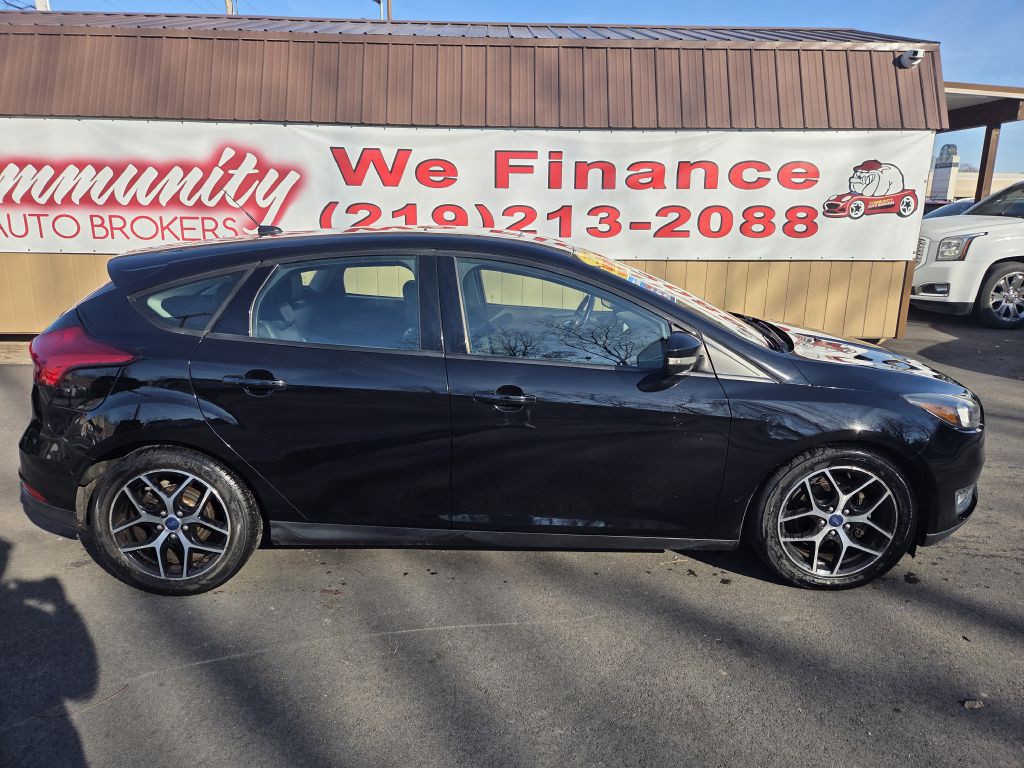 2017 Ford Focus Image 2