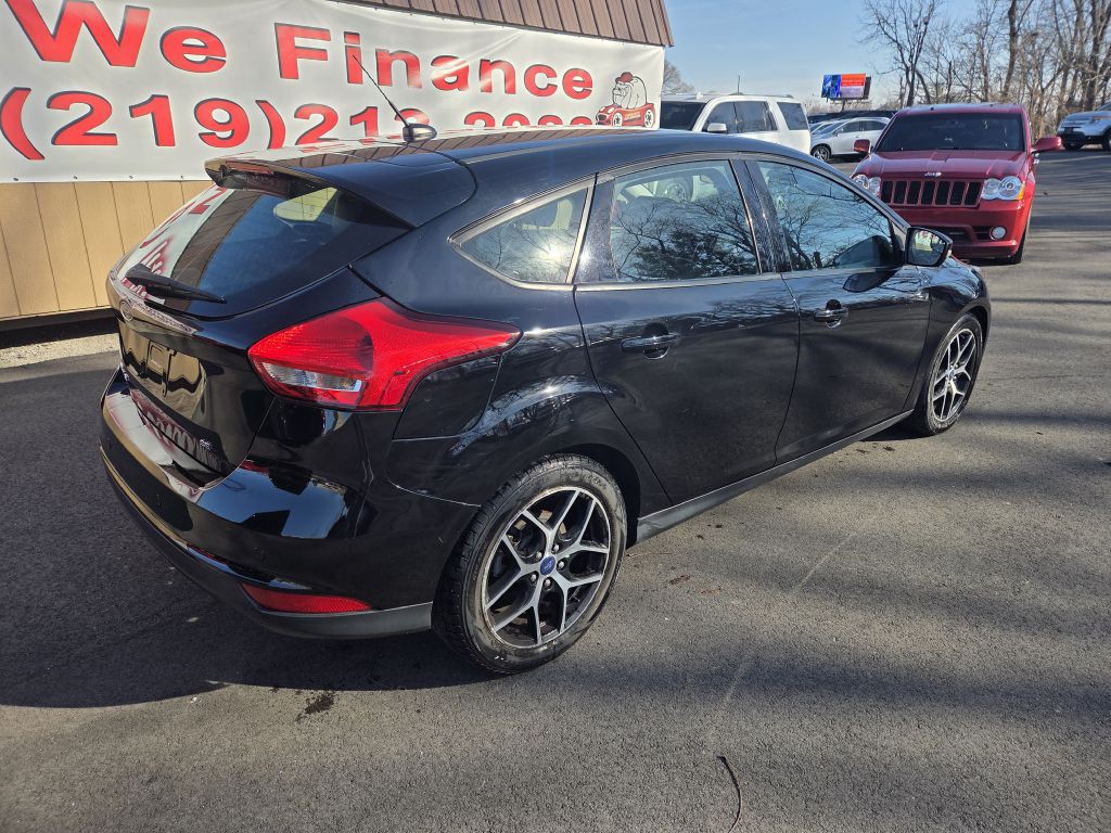 2017 Ford Focus Image 6