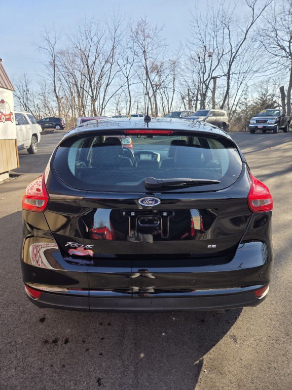 2017 Ford Focus Image 7