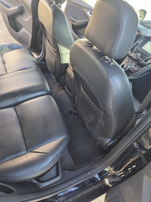 2017 Ford Focus Image 15